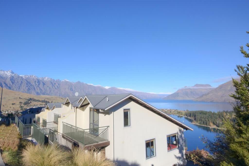 Modern 3 Bedroom With Stunning Postcard Views! Queenstown Exterior photo