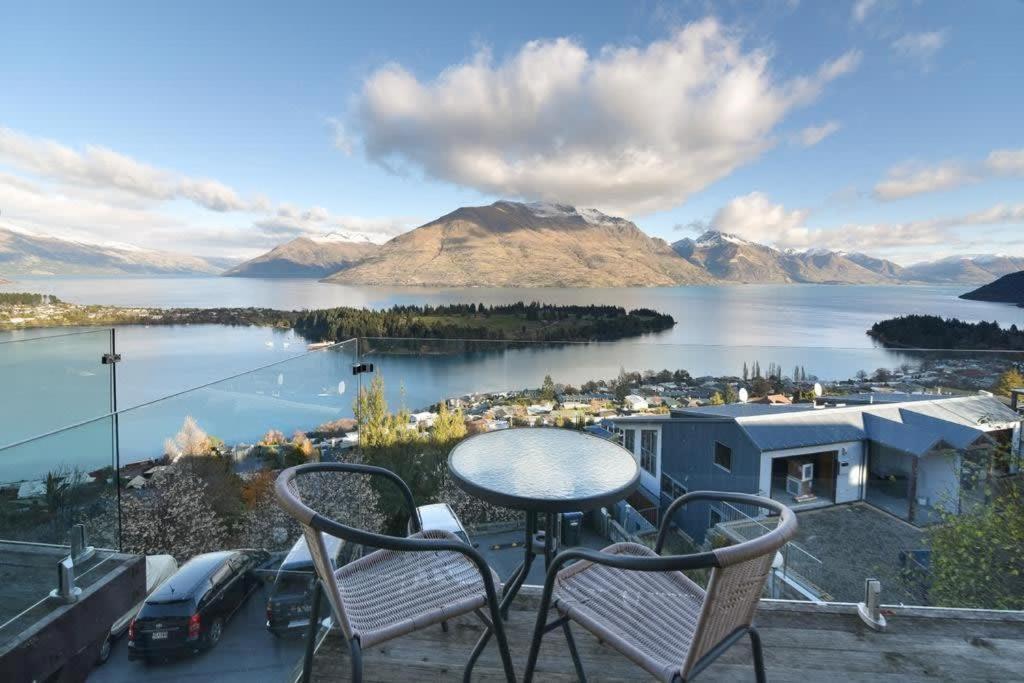 Modern 3 Bedroom With Stunning Postcard Views! Queenstown Exterior photo